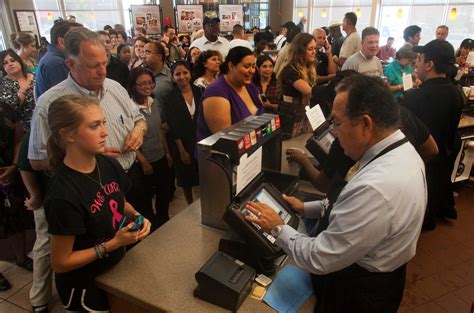 Crowds Flock To Chick Fil A To Back Anti Gay Marriage View