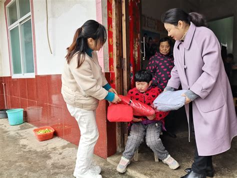 风雨无情人有情，寒冬家访送温暖 ——县特教学校开展假期家访活动 舒城县特殊教育学校 校长致辞：欢迎大家浏览舒城县特殊教育学校网站