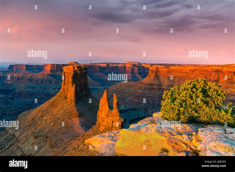 The Sunrise View From Marlboro Point In Canyonlands National Park