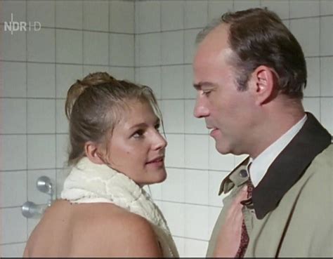 Nude Video Celebs Sophie Schutt Nude Tatort E363 1997