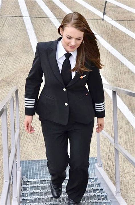 Female Airline Pilot In Uniform Hi Res Stock Photography And Images