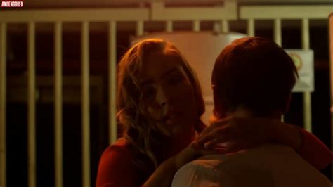 Naked Estefania Franco In Perras De Barrio 2