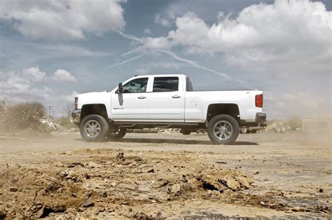 2015 Chevy 2500 Hd 5in Rc Lift Here S A Truck That Can Get What You Need Done And Done In Style