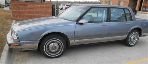 Purchase Used 1990 Oldsmobile 98 Regency Brougham Sedan 4 Door 38l Fwd