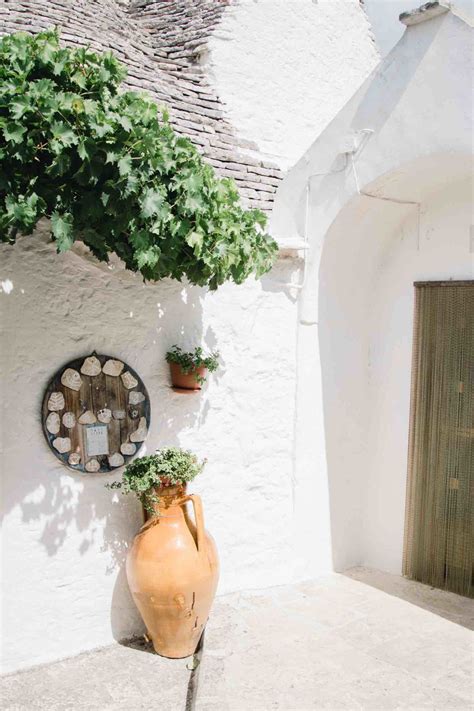 Alberobello, Puglia, Italy | Story | Hero Traveler