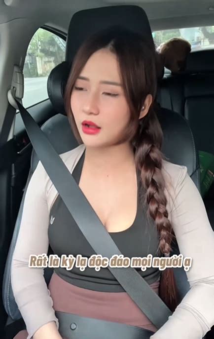 Nh L I Bi N B Ng Th Nh Hot Search N Tiktoker N I Ti Ng L I Khi N