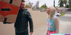 Chloe Temple In Untape Muff To Fuck Tnaflix