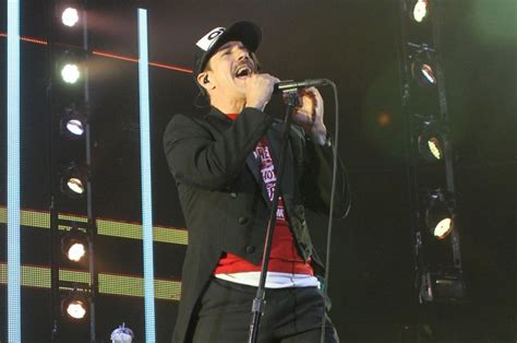 Red Hot Chili Peppers Cancels KROQ Concert After Anthony Kiedis Falls Ill UPI