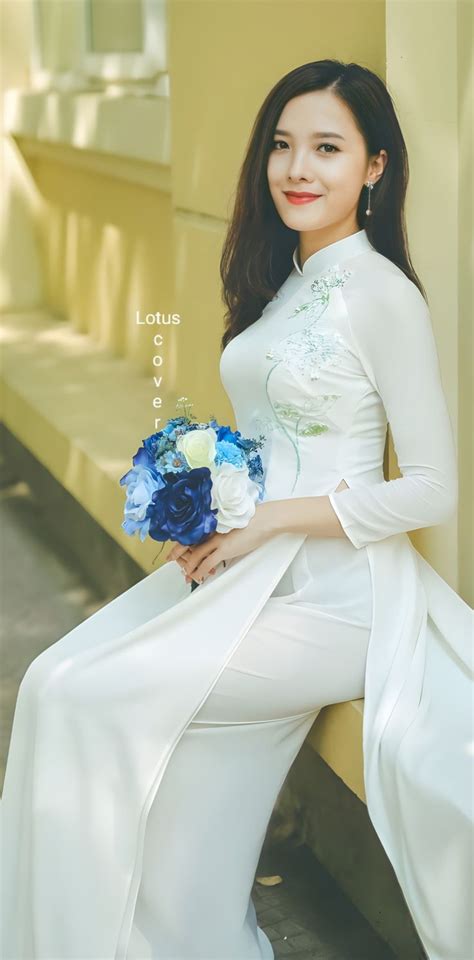 Ghim C A Anh Tran Tr N Hot Ao Dai O D I D Th Ng Ng I M U