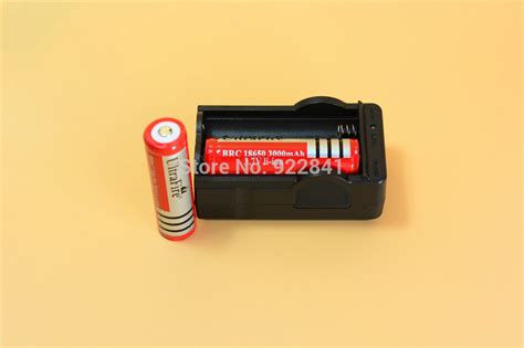 Купить двойной путь 18650 аккумулятор зарядное + 2 * ultrafire 18650 ...