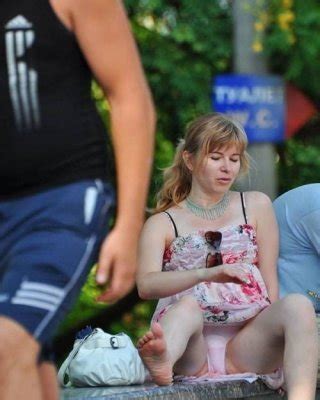 Upskirt Public Granny And Milf Porn Pictures Xxx Photos Sex Images Pictoa