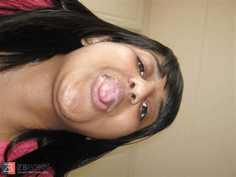 South African Indian Super Bitch Uncensored ZB Porn