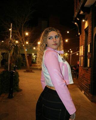 Luna Santeusanio Joana R S Carvalho Lunasanteusanio Nude OnlyFans NudoStar TV