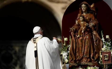 Papa canonizó a una monja que ayudó a los pobres en América Latina