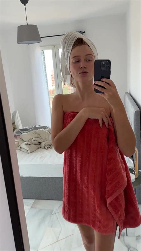 Ooops Lost My Towel And I M Fully Naked