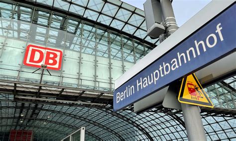 Alle Bahnhöfe in Berlin Liste Karte Bahnauskunft info