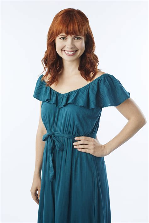 Galadriel Stineman Medio