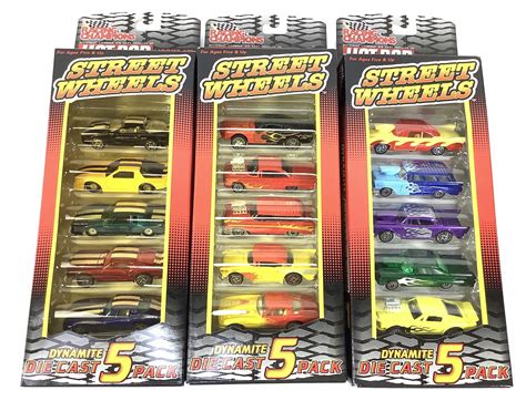 Lot 30 NIP Cars Hot Wheels Racing Champions