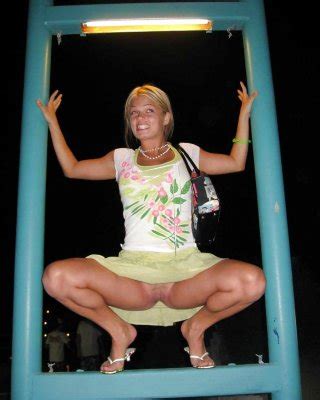 Girls Forgot Her Slip Porn Pictures XXX Photos Sex Images PICTOA