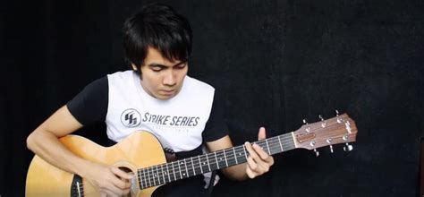 WATCH: This Guitar Cover Of "Torete" Is The Perfect Soundtrack For The Sweater Weather - When In ...