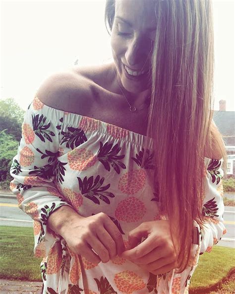 Flaunt Your Pineapple Love Our Pineapple Babe Lyttle Miss Fit Showed Us That No Matter What