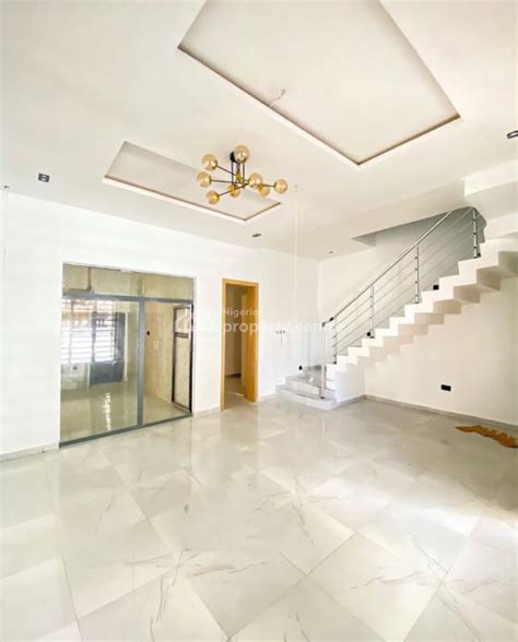 For Sale Luxuriously Built Bedroom Terrace Duplex Plus Bq Chevron