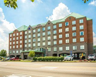 Comfort Suites Newport - Cincinnati Riverfront Hotel Near University of ...