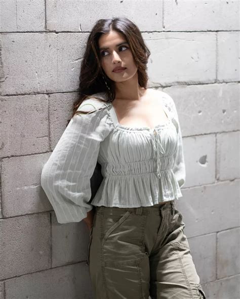 Divyansha Kaushik Hot Sexy Bikini Pics Of The Takkar Actress