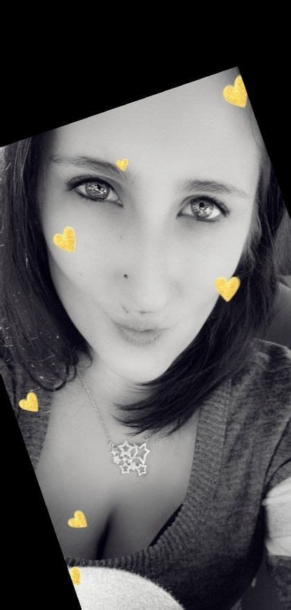 Best Hot Bella Luna OnlyFans Accounts FansMetrics