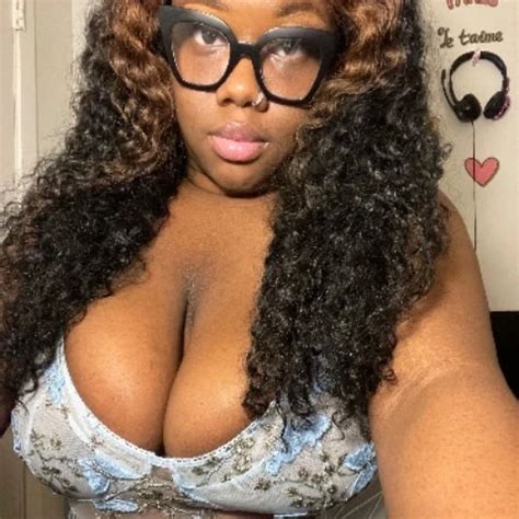 BBW Babe Takes Her Big Pussy To Poundtown Amateur Porn Feat Butta Pecan XHamster