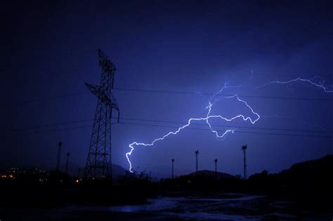 Signs Your House Was Struck By Lightning What To Do About It