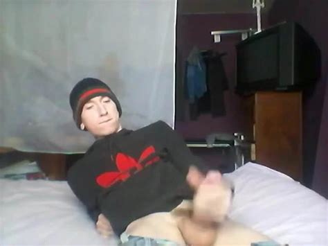 Huge Twink Cums On Cam Gay Man Man Porn XHamster