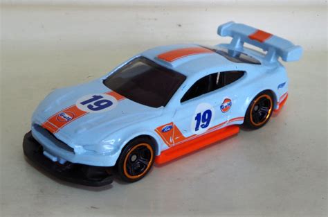 Mustang Fan Peru Ford Mustang Gt Custom Hot Wheels