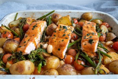 Thai Salmon Tray Bake