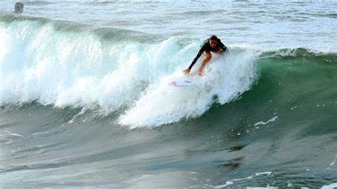 Surfing Maui S North Shore Hookipa Beach Paia Maui Hawai Flickr