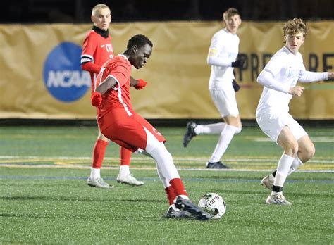 give me the burlington free press obituaries today 6