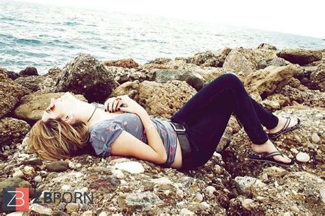 Sate Tribute And Spunk On Me ZB Porn