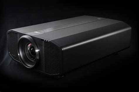 Jvc S Flagship Dla Rs K Projector Is The World S First To Be Thx