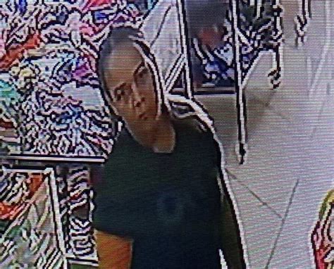 Vídeo Câmera flagra mulher furtando peças íntimas em loja de lingerie em Juazeiro do Norte