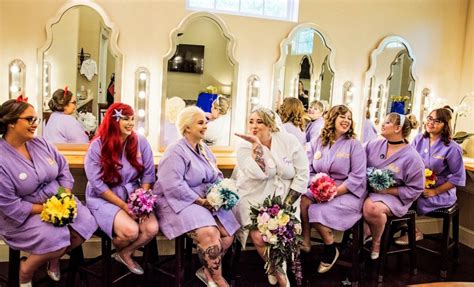 Couple marries in magical Disney-themed wedding complete with a Walt Disney officiant - Good ...