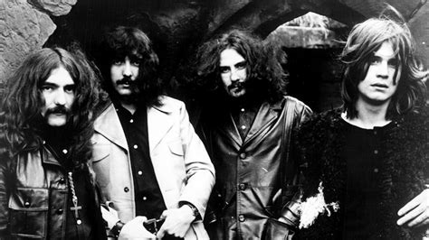 Black Sabbath S Heaven And Hell Mob Rules Lps To Get Deluxe Reissues