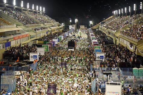 Carnaval Do Rio Movimenta R Bilh Es E Tem Sua Cadeia Produtiva