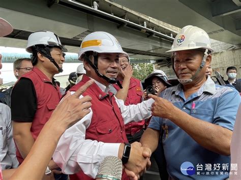 海葵颱風來襲 侯友宜視察三鶯大橋工程