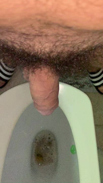 Always Get Horny When I Pee Scrolller