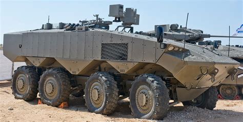 Нова ізраїльська ББМ Eitan готова до серійного виробництва