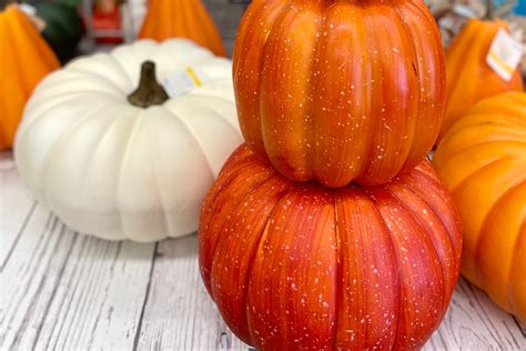 Michaels Fall Decor - Cute Pumpkins, Wreaths, Ribbon, & More!