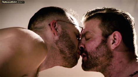 Busty 21yo Babe Got Pussyrammed And Cum In Mouth In 3some