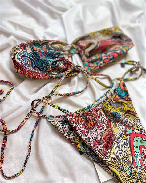 Những kiểu bikini có thể cơi nới vòng cho hội chị em ngực lép