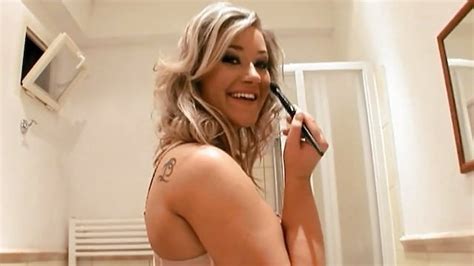 What S The Name Of This Porn Actor VERA GOLDEN 290785 NameThatPorn