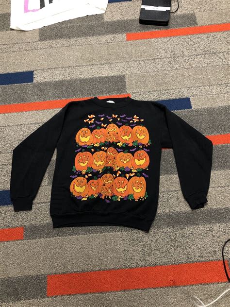 Vintage Halloween Jack O Lantern And Bats Black Sweat… Gem